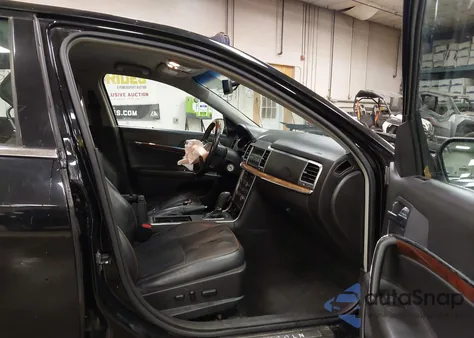 2012 Lincoln Mkz из США, поврежденный, VIN 3LNHL2GC3CR803603